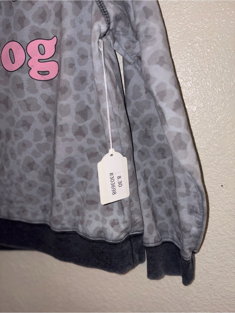 🩷🐶NWT Recycled Karma “I LOVE🩷 My Dog🐶 Sweatshirt" Gray🩶Leopard🐆& Pink🩷Font SML - Picture 9 of 13